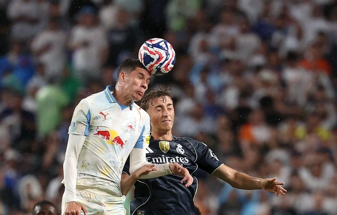 रियल मड्रिड र अल-हिलाल क्लब विश्वकपको अन्तिम १६ मा प्रवेश image